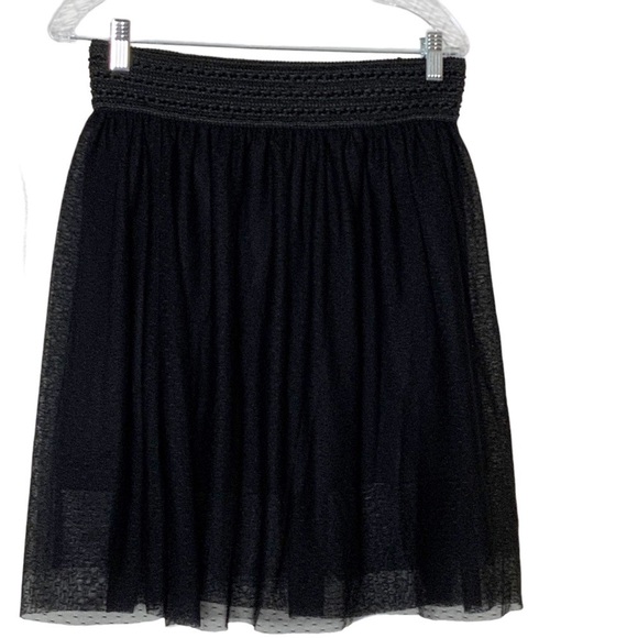 Bcx black mini skirt. Full shape with elastic waistband. Size L - Picture 1 of 4